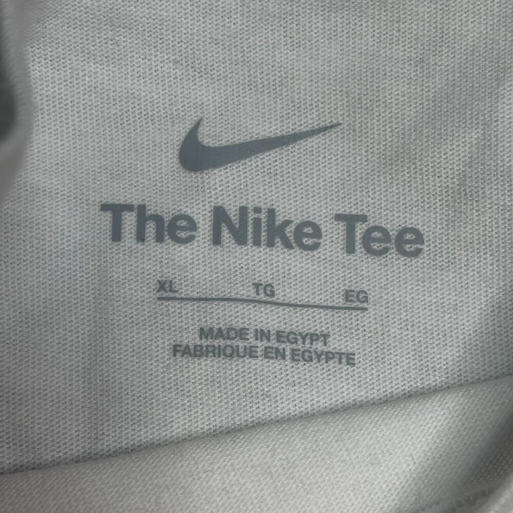 Nike Tank TopSolid White Large Graphic Youth Size XL Like New